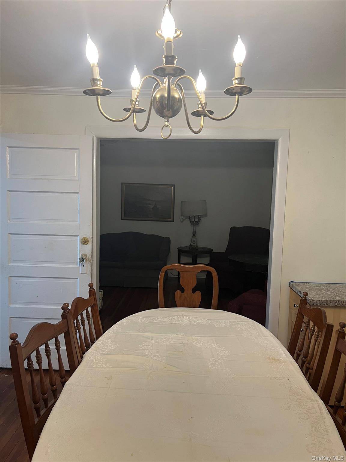 Casa com 3 Quartos à Venda em Amityville - Nova Iorque - EUA - 4