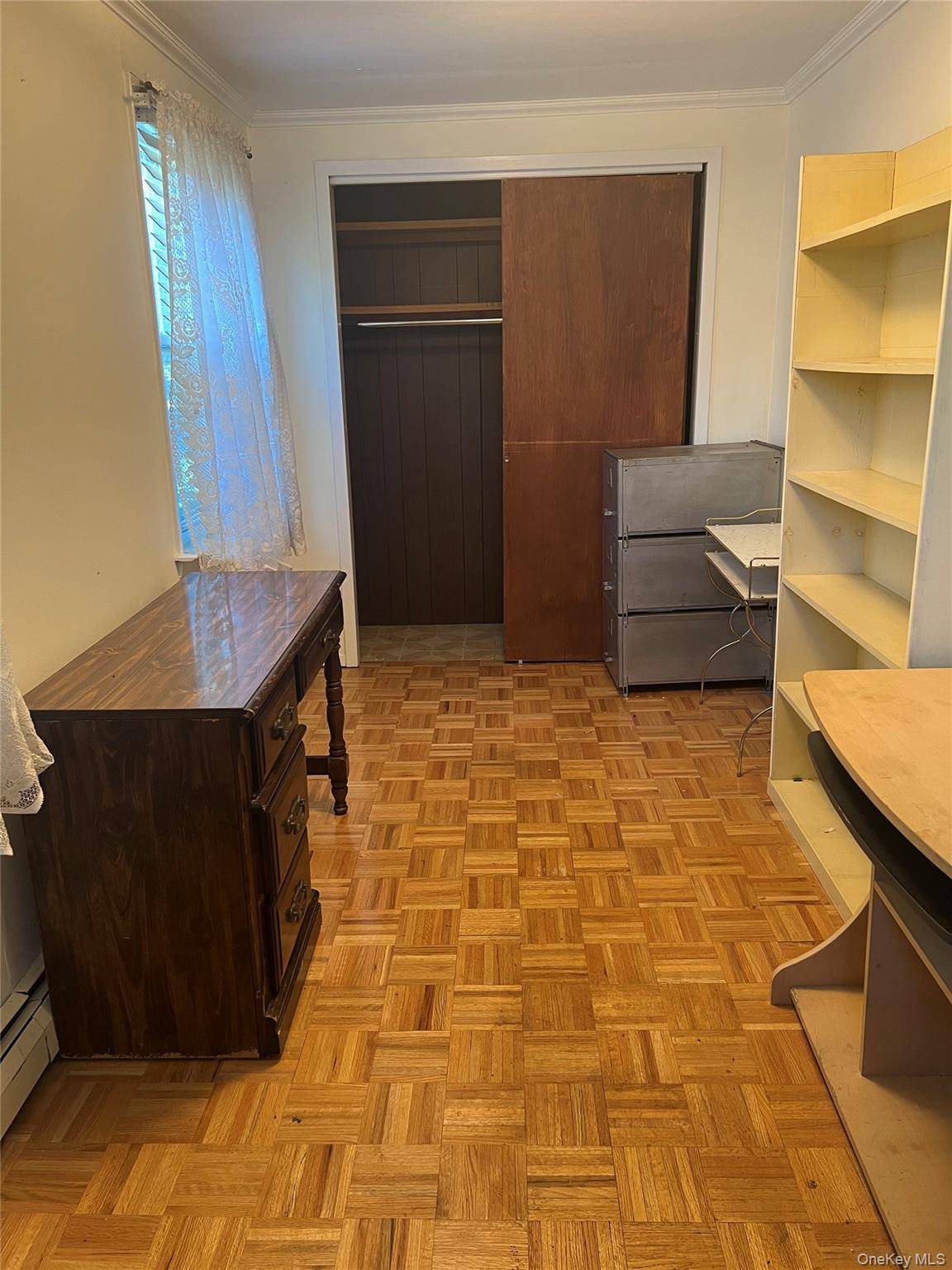 Casa com 3 Quartos à Venda em Amityville - Nova Iorque - EUA - 8