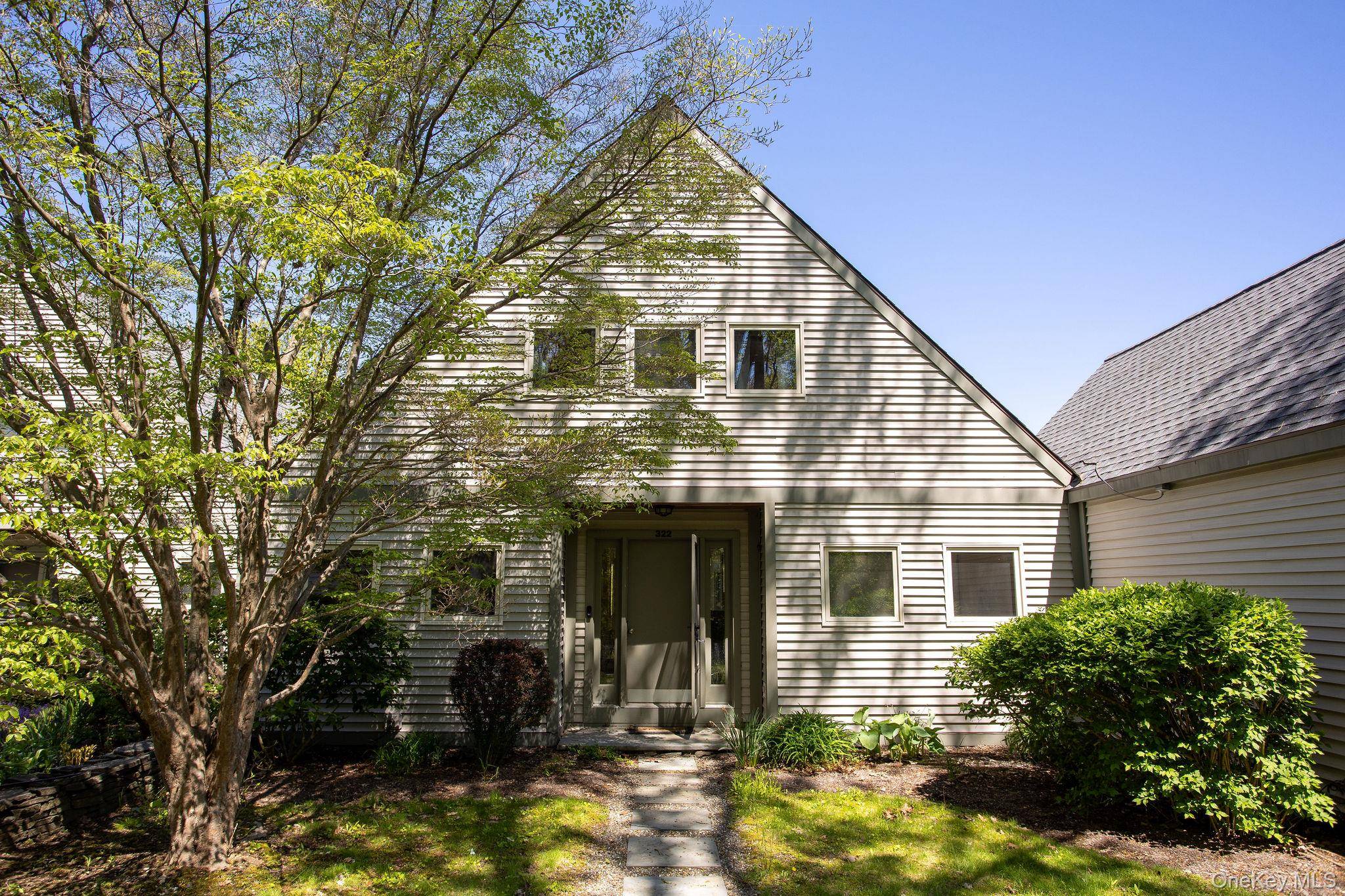 3 Bedroom Home for Sale in Ancramdale - New York - USA - 2