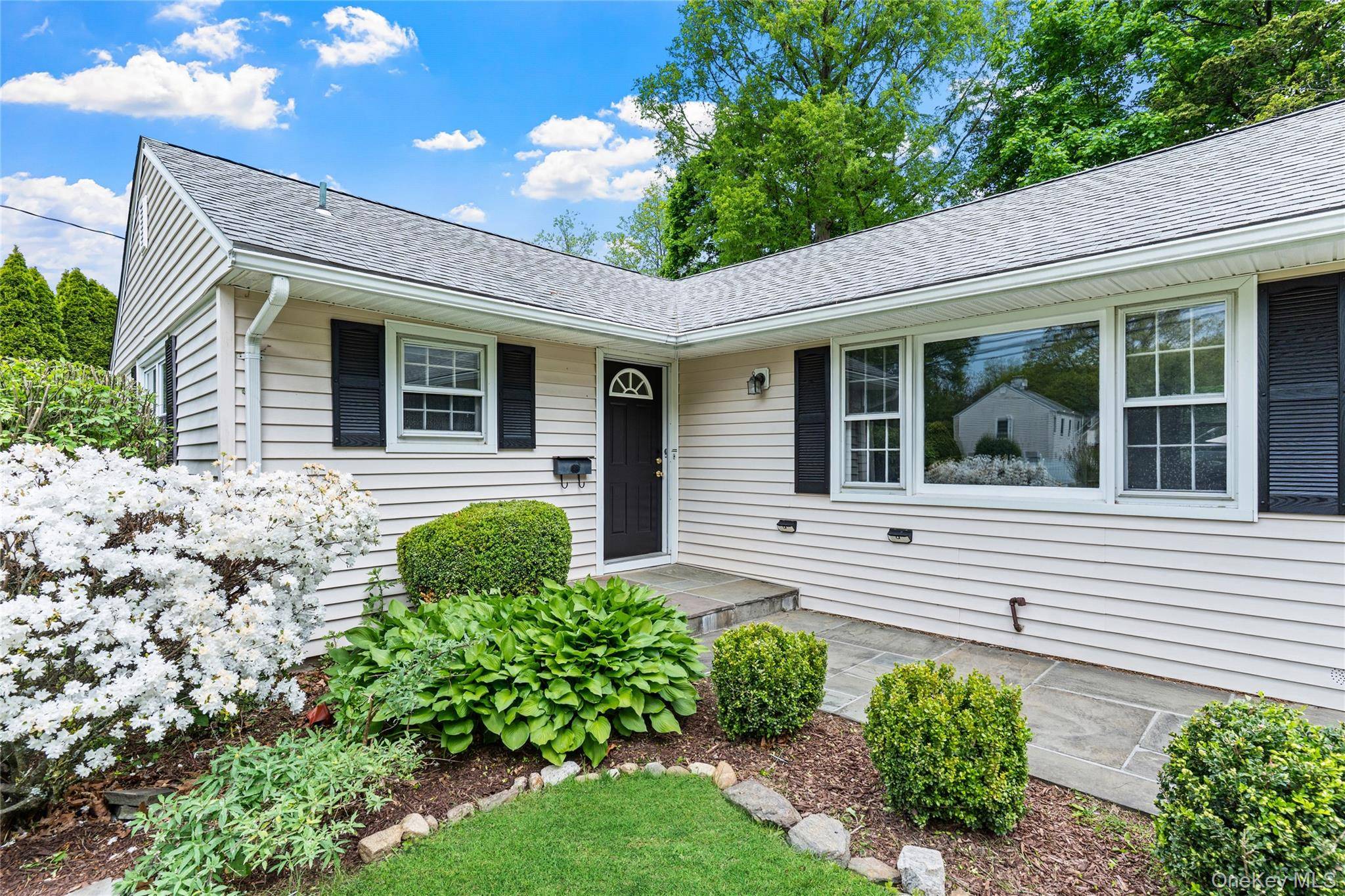 Casa de 3 Dormitorios en Venta en Ardsley - Nueva York - EE. UU. - 2