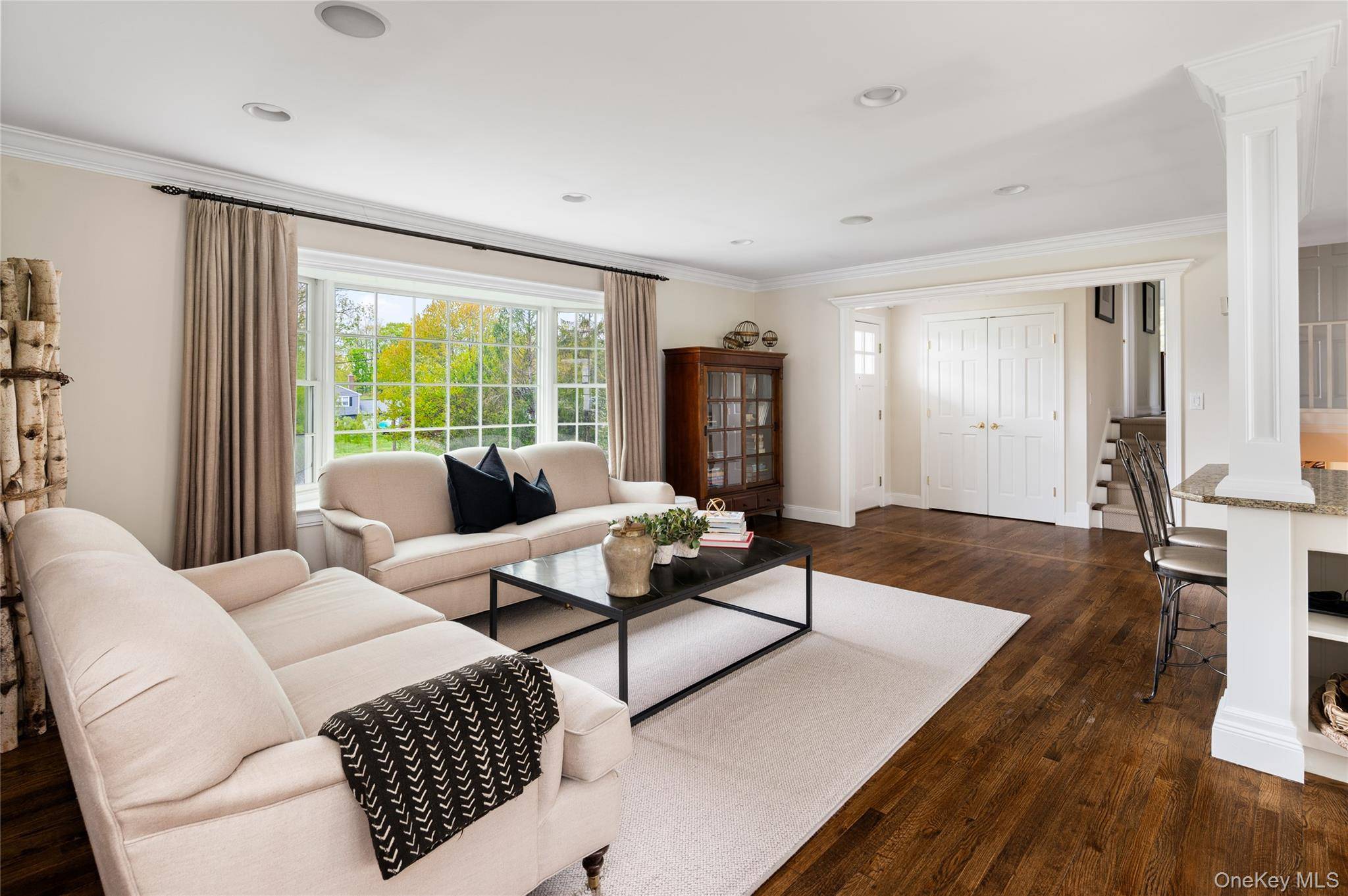 3 Bedroom Home for Sale in Armonk - New York - USA - 5