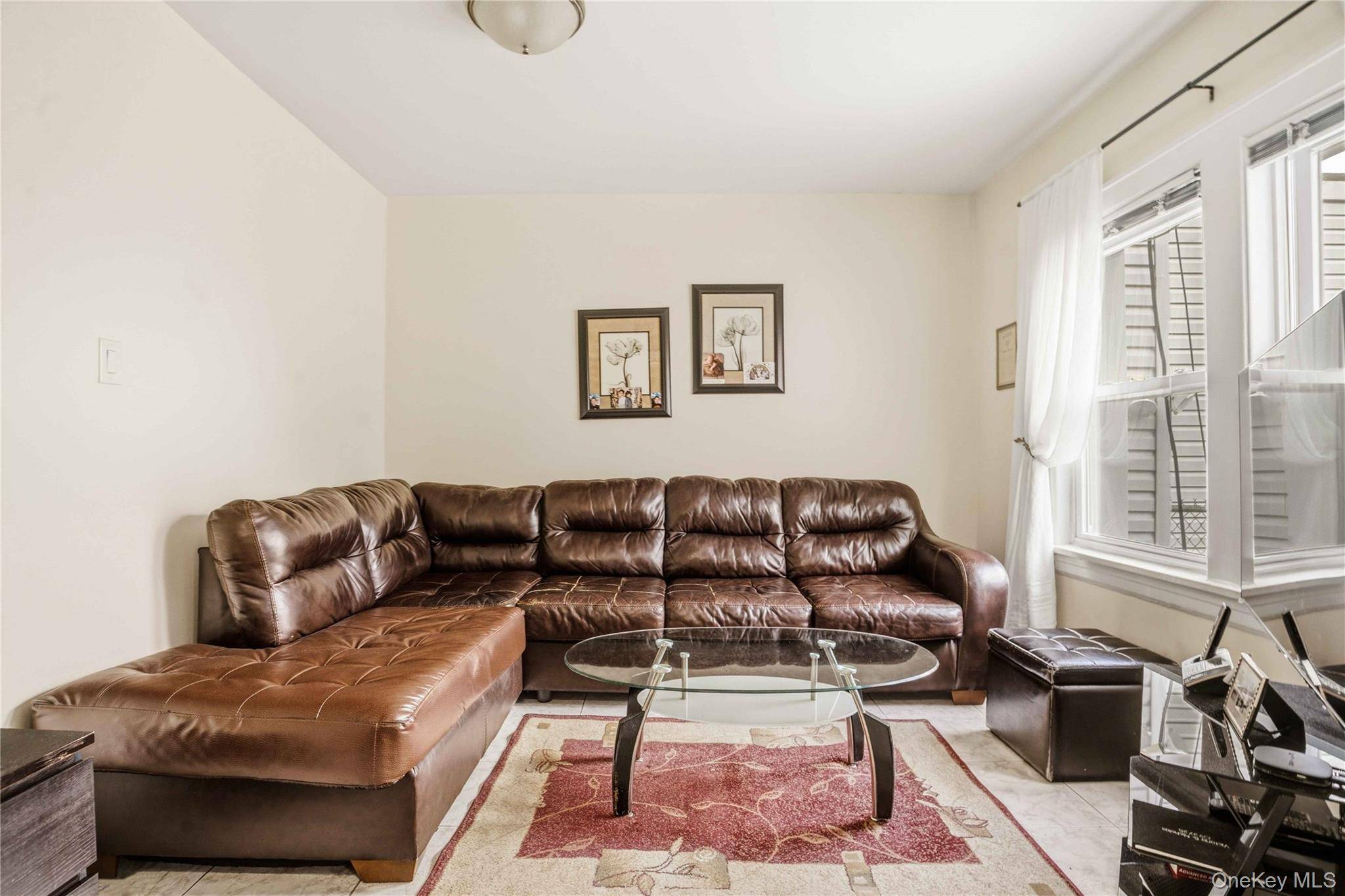 Casa com 3 Quartos à Venda em Astoria - Nova Iorque - EUA - 8