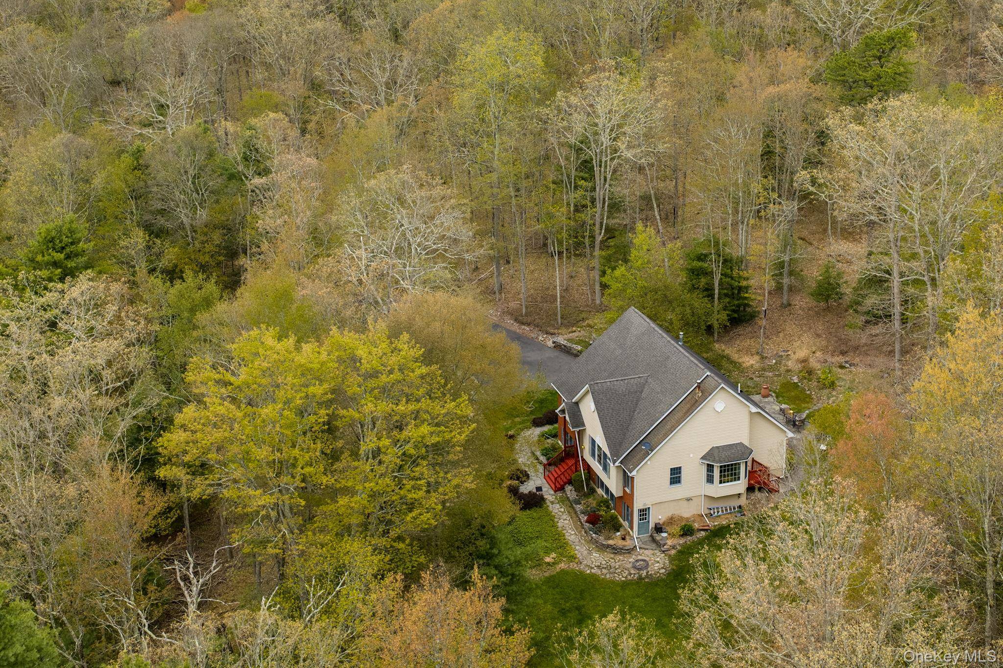 Casa de 3 Dormitorios en Venta en Barryville - Nueva York - EE. UU. - 2