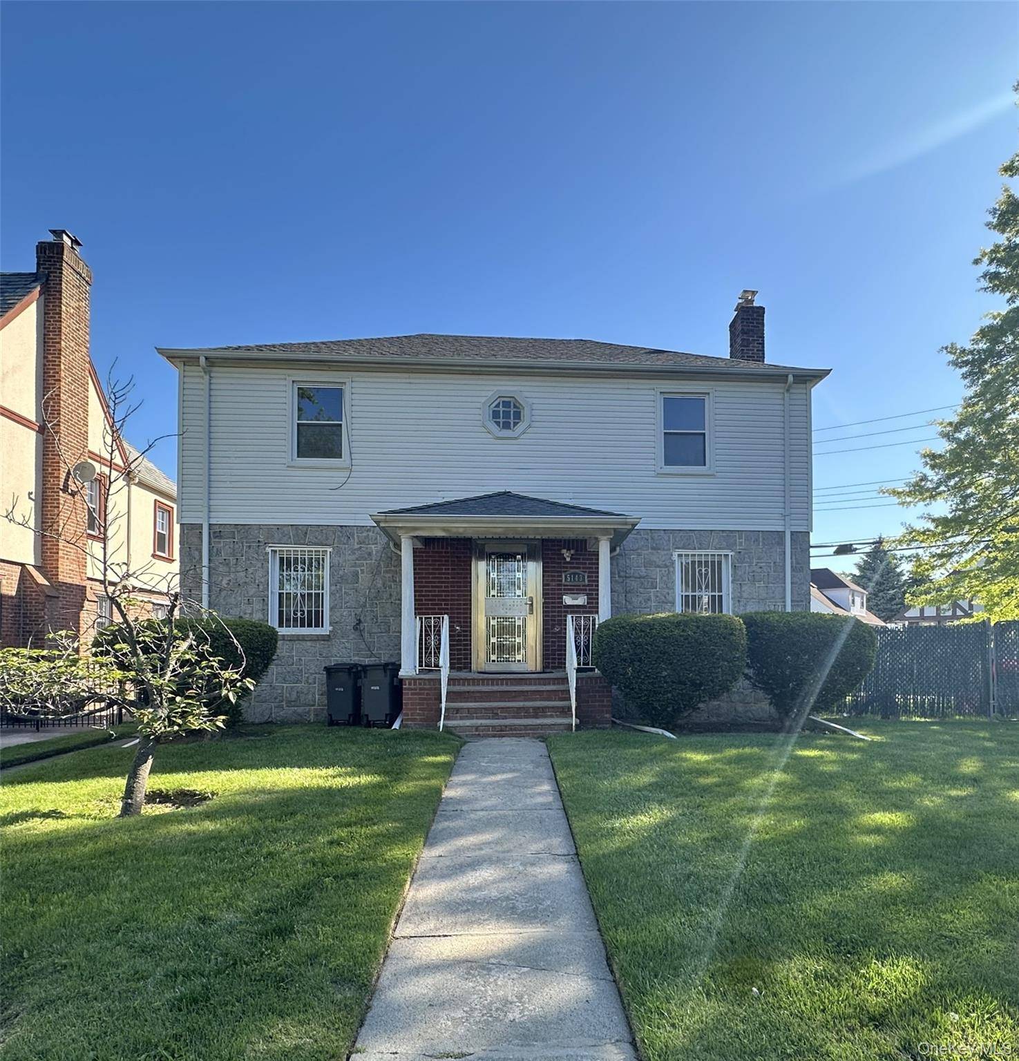 3 Bedroom Home for Sale in Bayside - New York - USA - 1