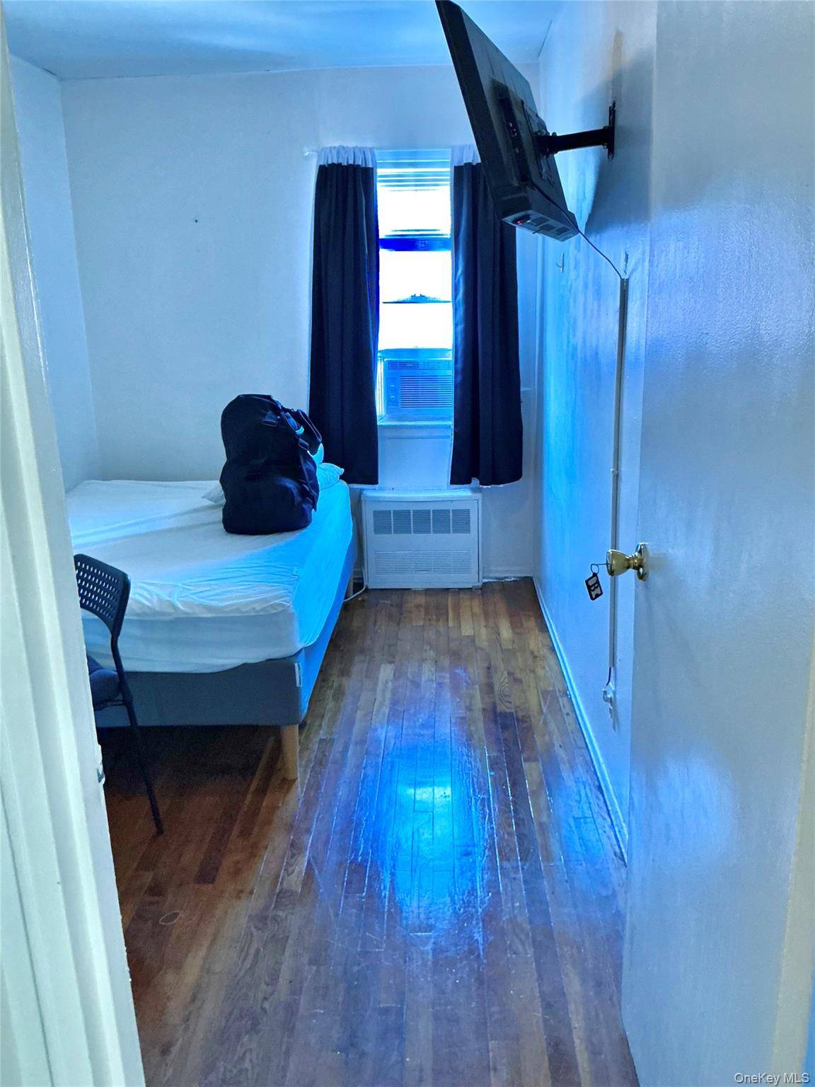 Casa de 3 Dormitorios en Venta en Bayside - Nueva York - EE. UU. - 7
