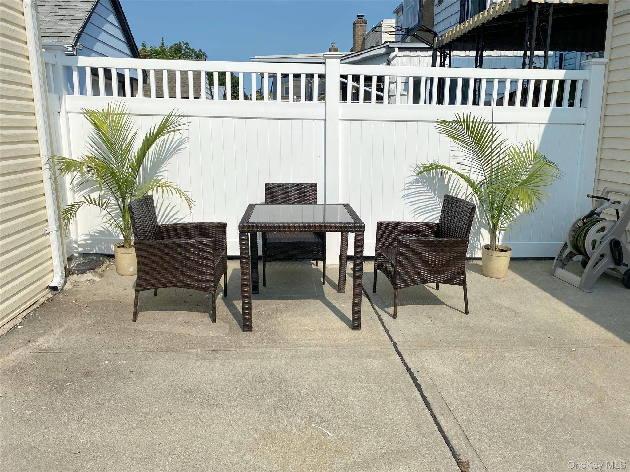 Casa de 3 Dormitorios en Venta en Bayside - Nueva York - EE. UU. - 3