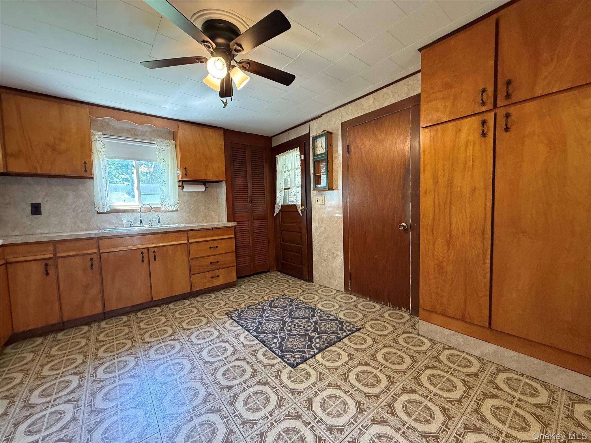 Casa com 3 Quartos à Venda em Beacon - Nova Iorque - EUA - 5