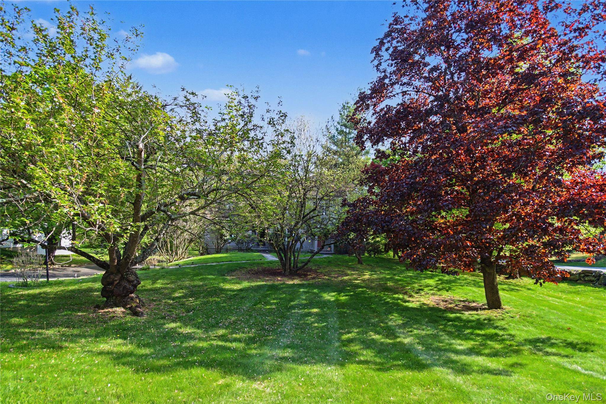3 Bedroom Home for Sale in Bedford Corners - New York - USA - 4