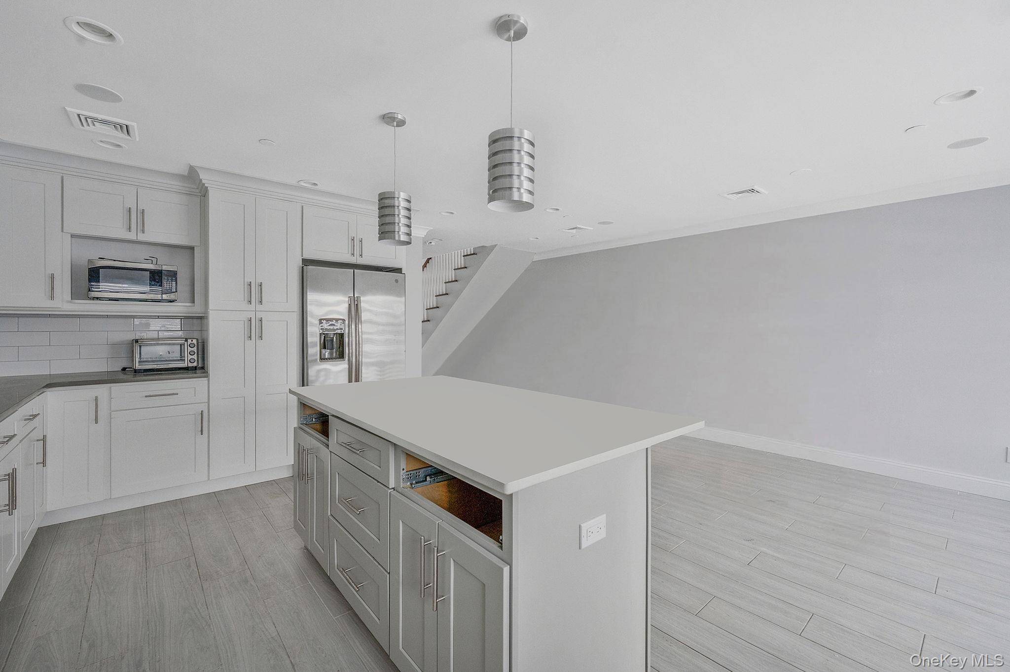 Casa com 3 Quartos à Venda em Bellmore - Nova Iorque - EUA - 7