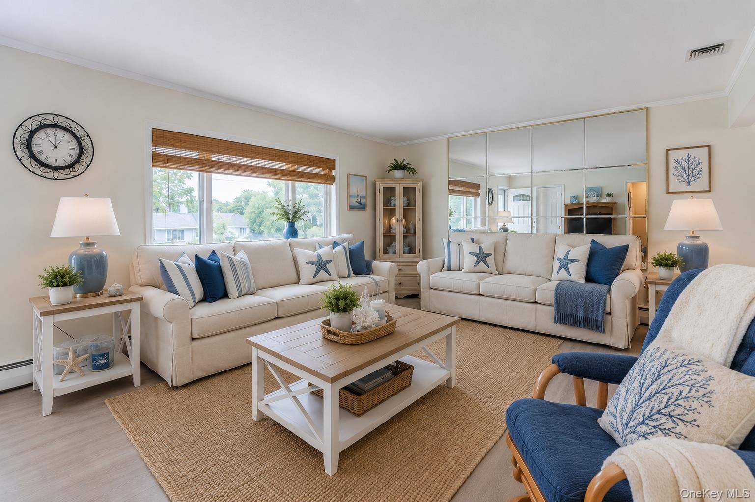 Casa com 3 Quartos à Venda em Bellport Village - Nova Iorque - EUA - 7