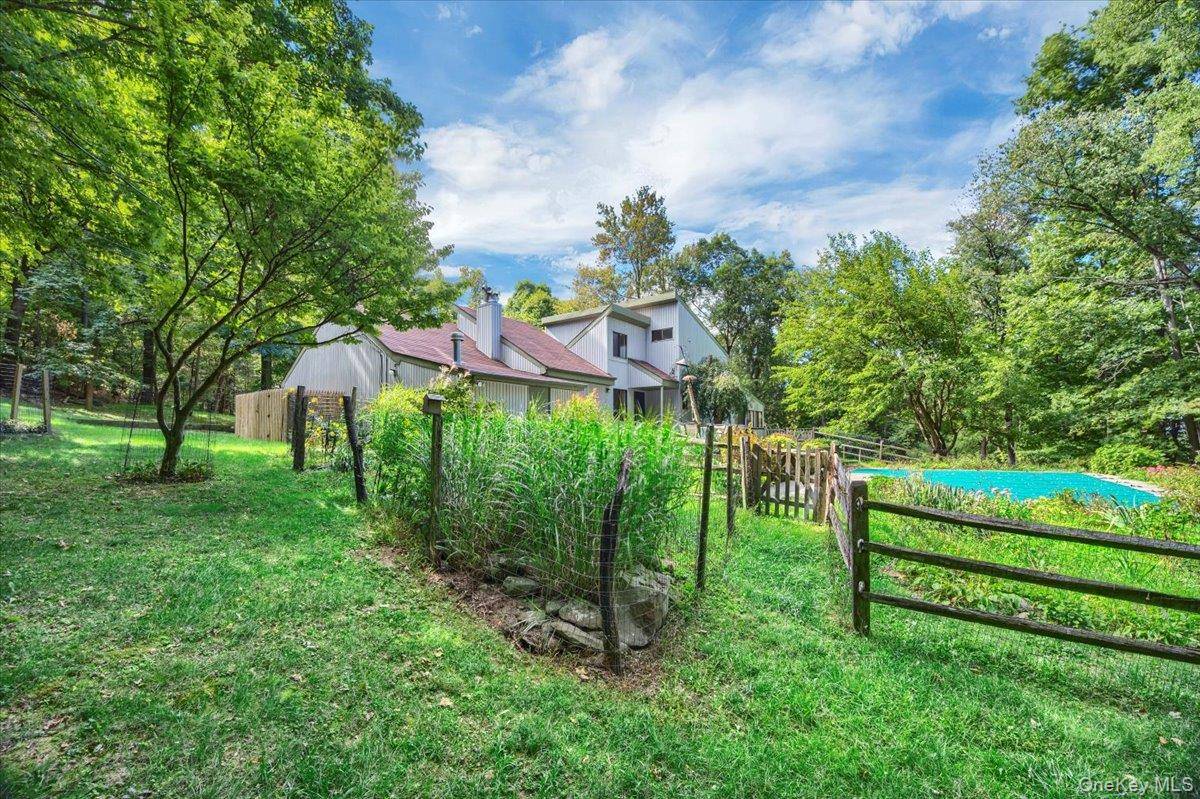 3 Bedroom Home for Sale in Blooming Grove - New York - USA - 4