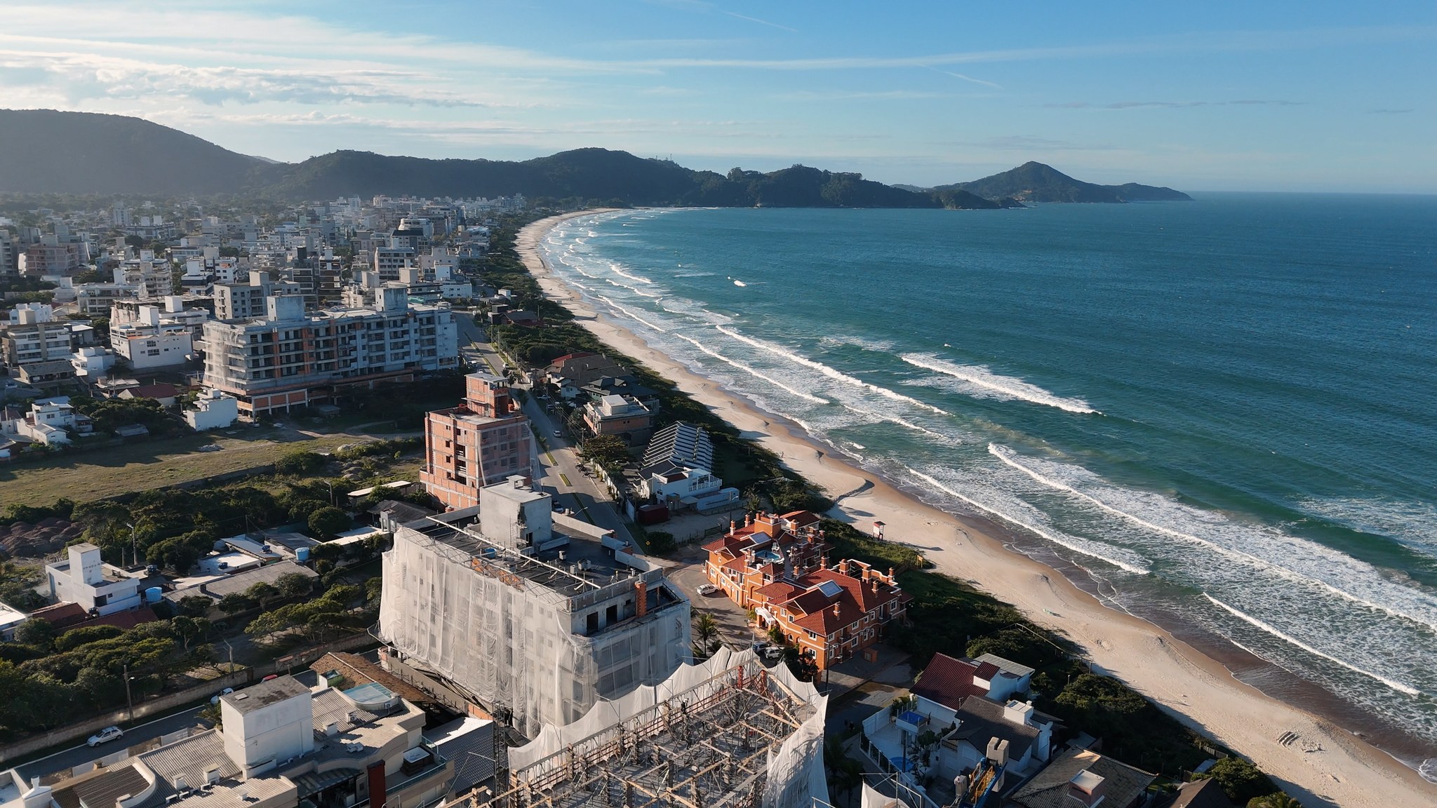 Casa com 3 Quartos à Venda em Bombinhas - Santa Catarina - Brasil - 5