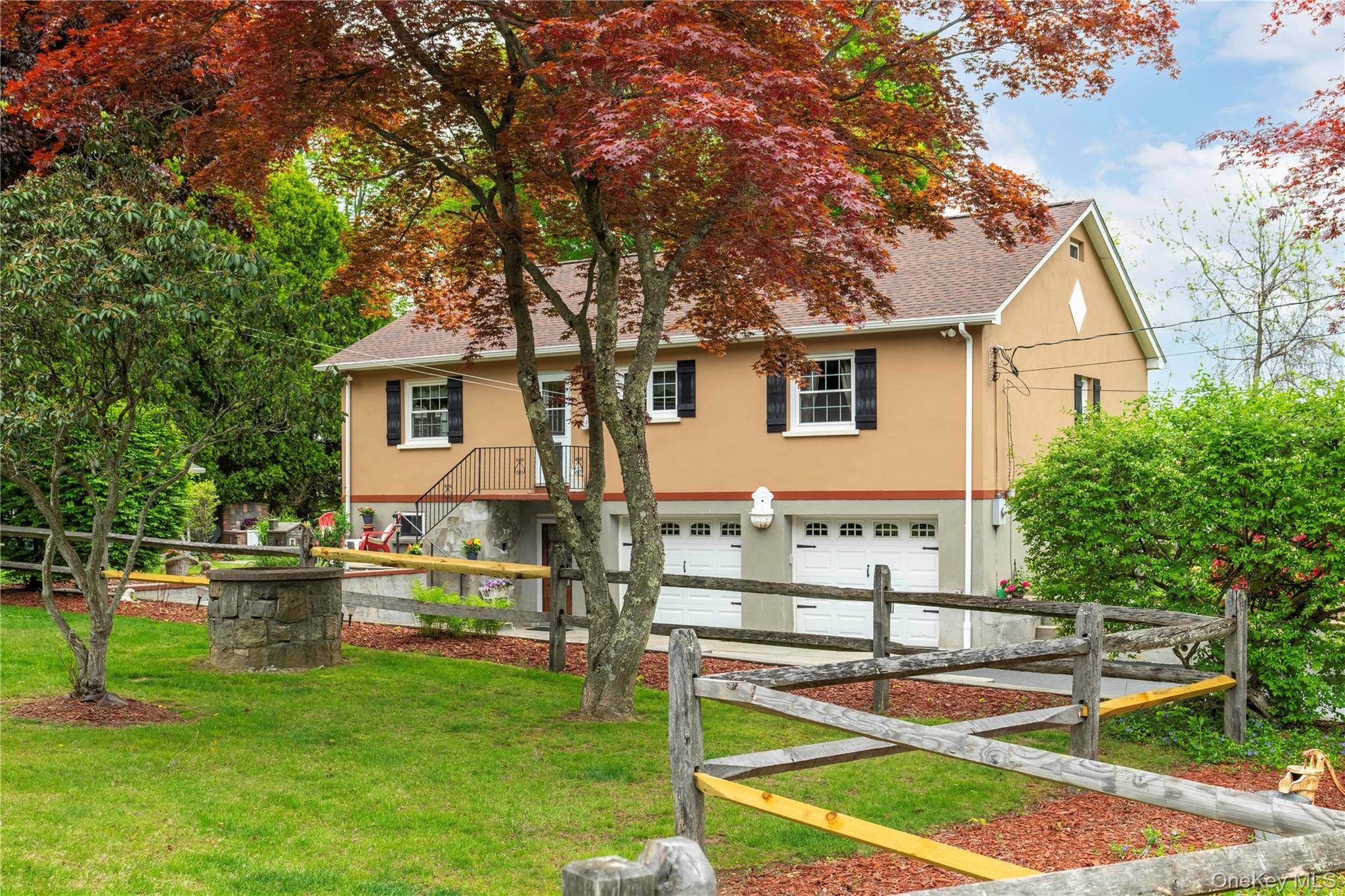 Casa com 3 Quartos à Venda em Brewster - Nova Iorque - EUA - 1