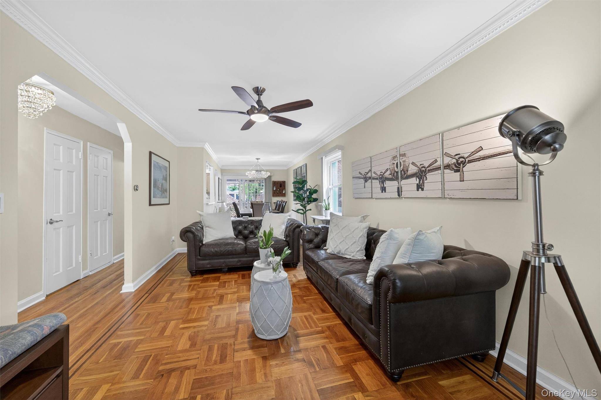 Casa com 3 Quartos à Venda em Bronx - Nova Iorque - EUA - 8