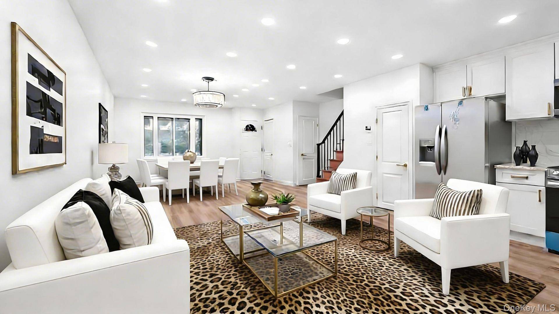 Casa de 3 Dormitorios en Venta en Bronx - Nueva York - EE. UU. - 2