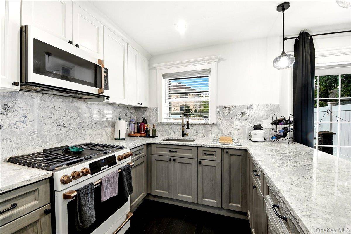 Casa com 3 Quartos à Venda em Bronx - Nova Iorque - EUA - 8