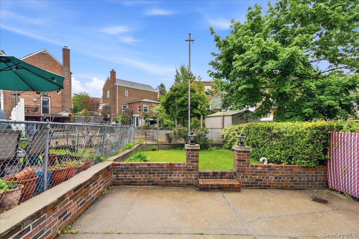 Casa de 3 Dormitorios en Venta en Bronx - Nueva York - EE. UU. - 3