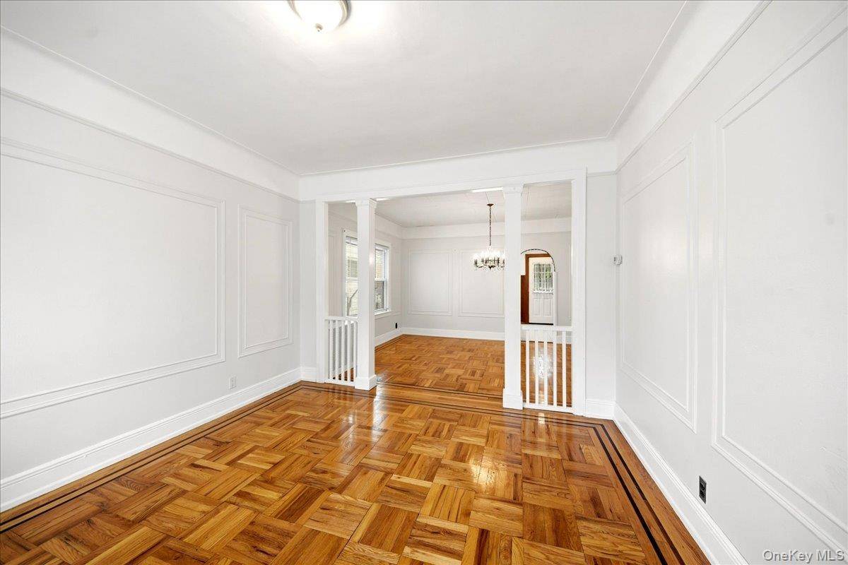 Casa de 3 Dormitorios en Venta en Bronx - Nueva York - EE. UU. - 5