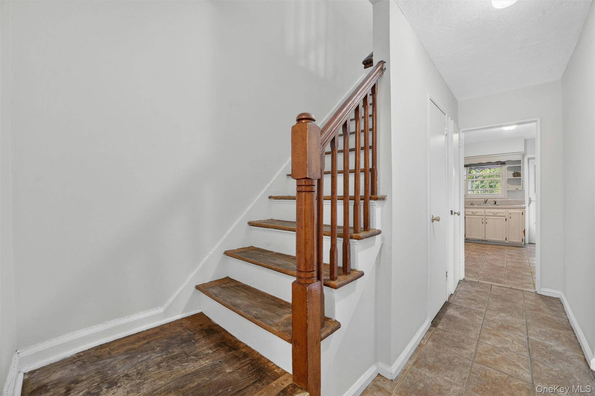 Casa de 3 Dormitorios en Venta en Bronx - Nueva York - EE. UU. - 4