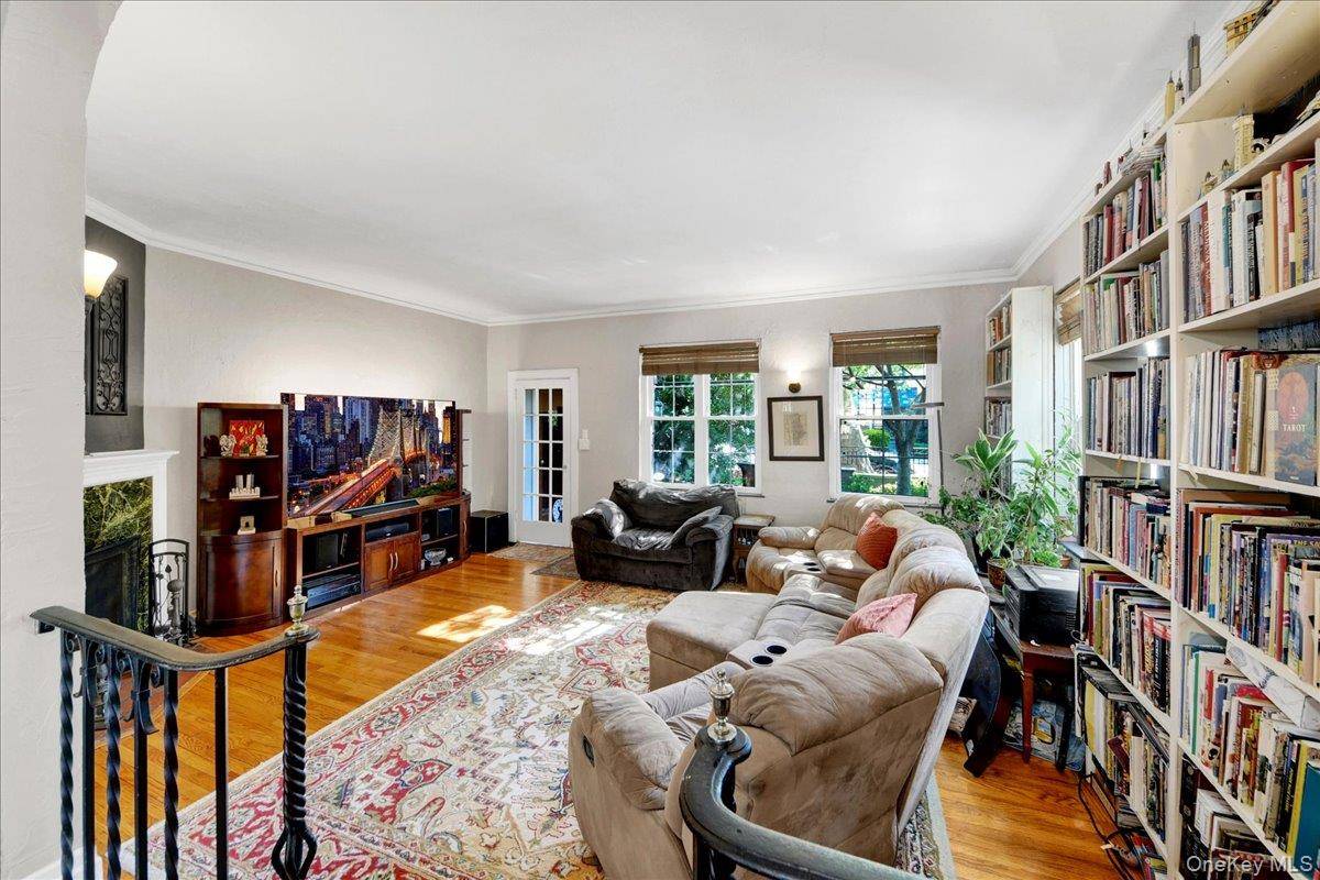 Casa com 3 Quartos à Venda em Bronx - Nova Iorque - EUA - 4