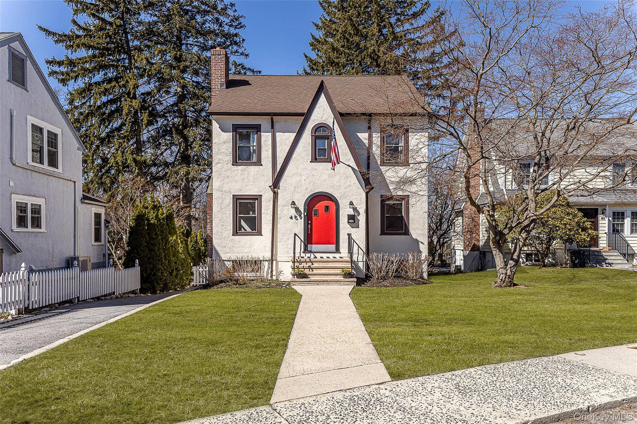 Casa com 3 Quartos à Venda em Bronxville - Nova Iorque - EUA - 1