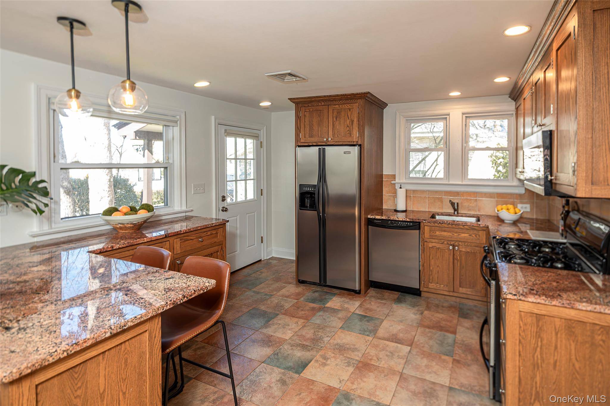 Casa com 3 Quartos à Venda em Bronxville - Nova Iorque - EUA - 8