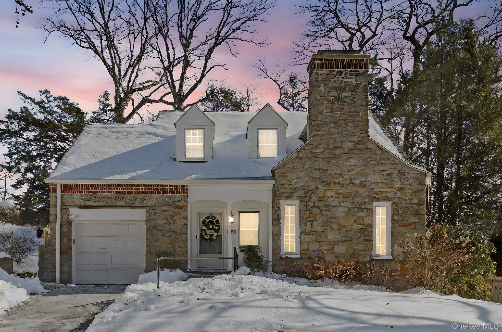 Casa com 3 Quartos à Venda em Bronxville - Nova Iorque - EUA - 2