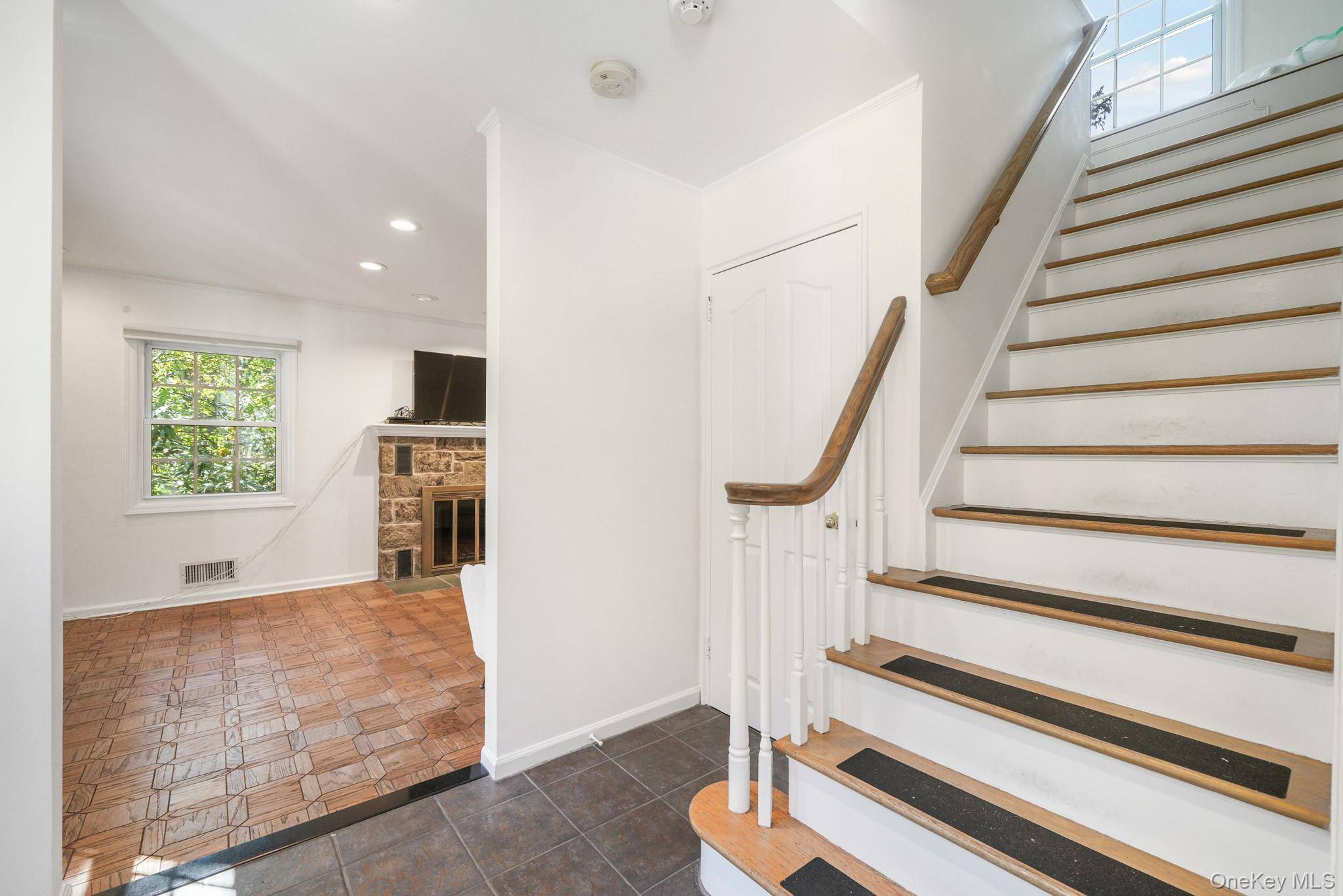 Casa de 3 Dormitorios en Venta en Bronxville - Nueva York - EE. UU. - 4