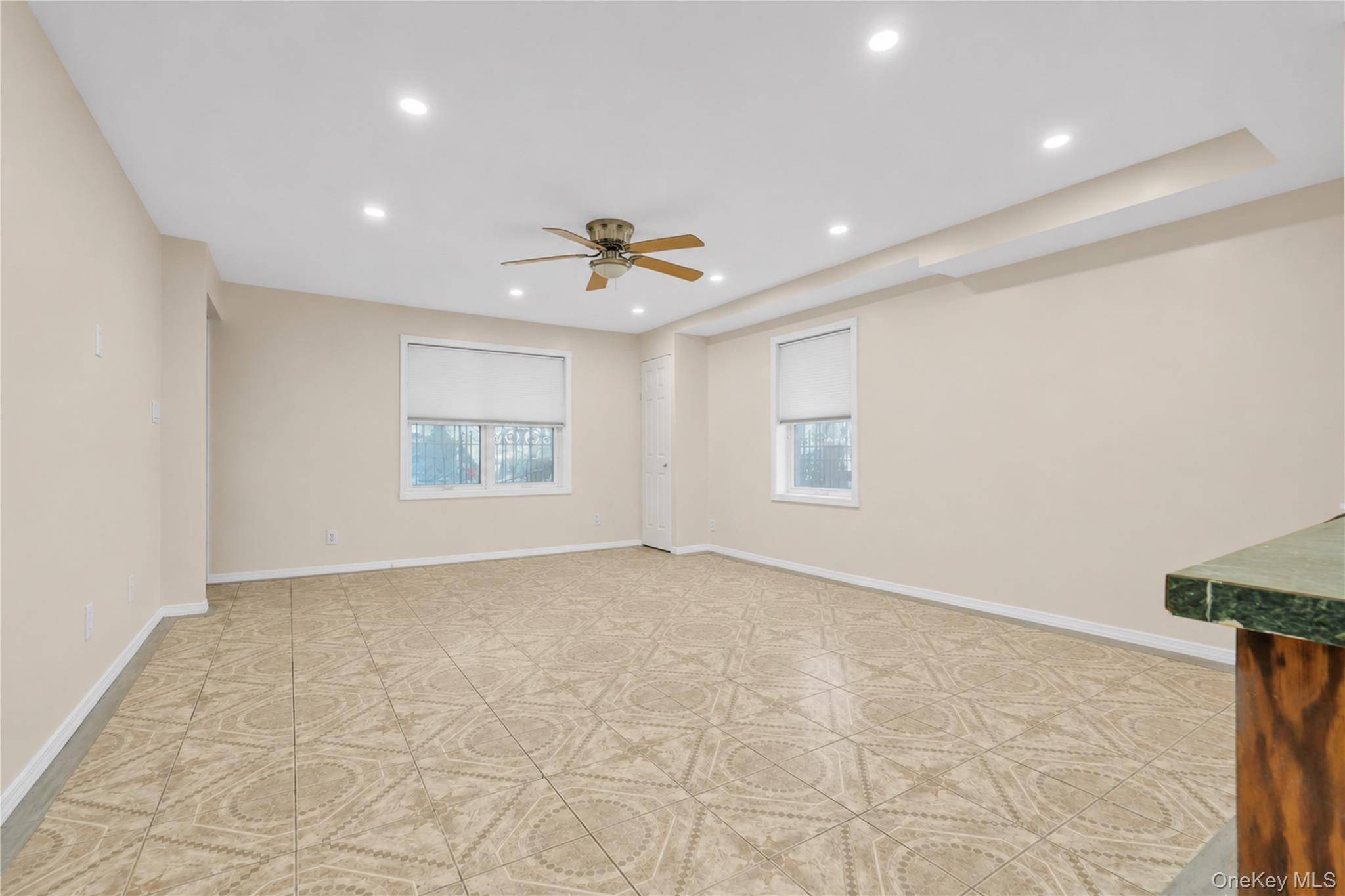 Casa com 3 Quartos à Venda em Brooklyn - Nova Iorque - EUA - 6