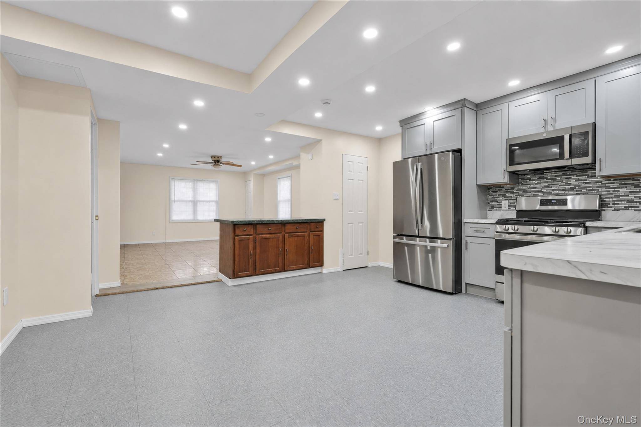 Casa com 3 Quartos à Venda em Brooklyn - Nova Iorque - EUA - 8