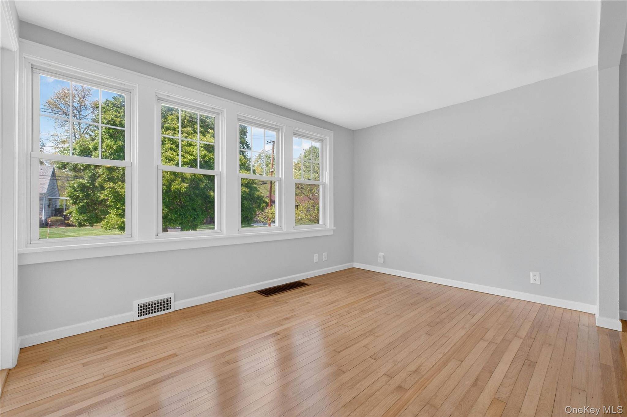 Casa de 3 Dormitorios en Venta en Buchanan - Nueva York - EE. UU. - 6