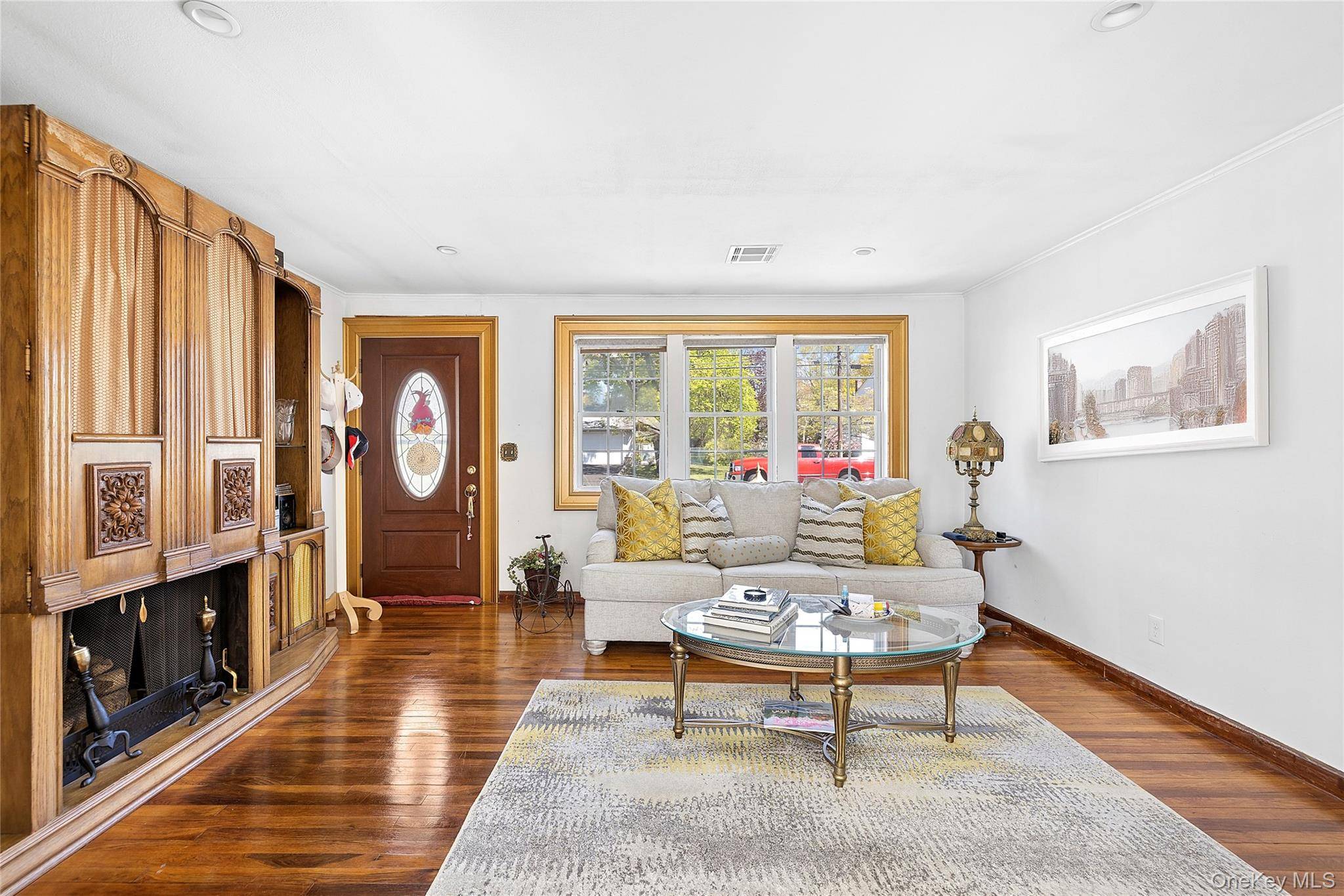 Casa de 3 Dormitorios en Venta en Central Islip - Nueva York - EE. UU. - 8