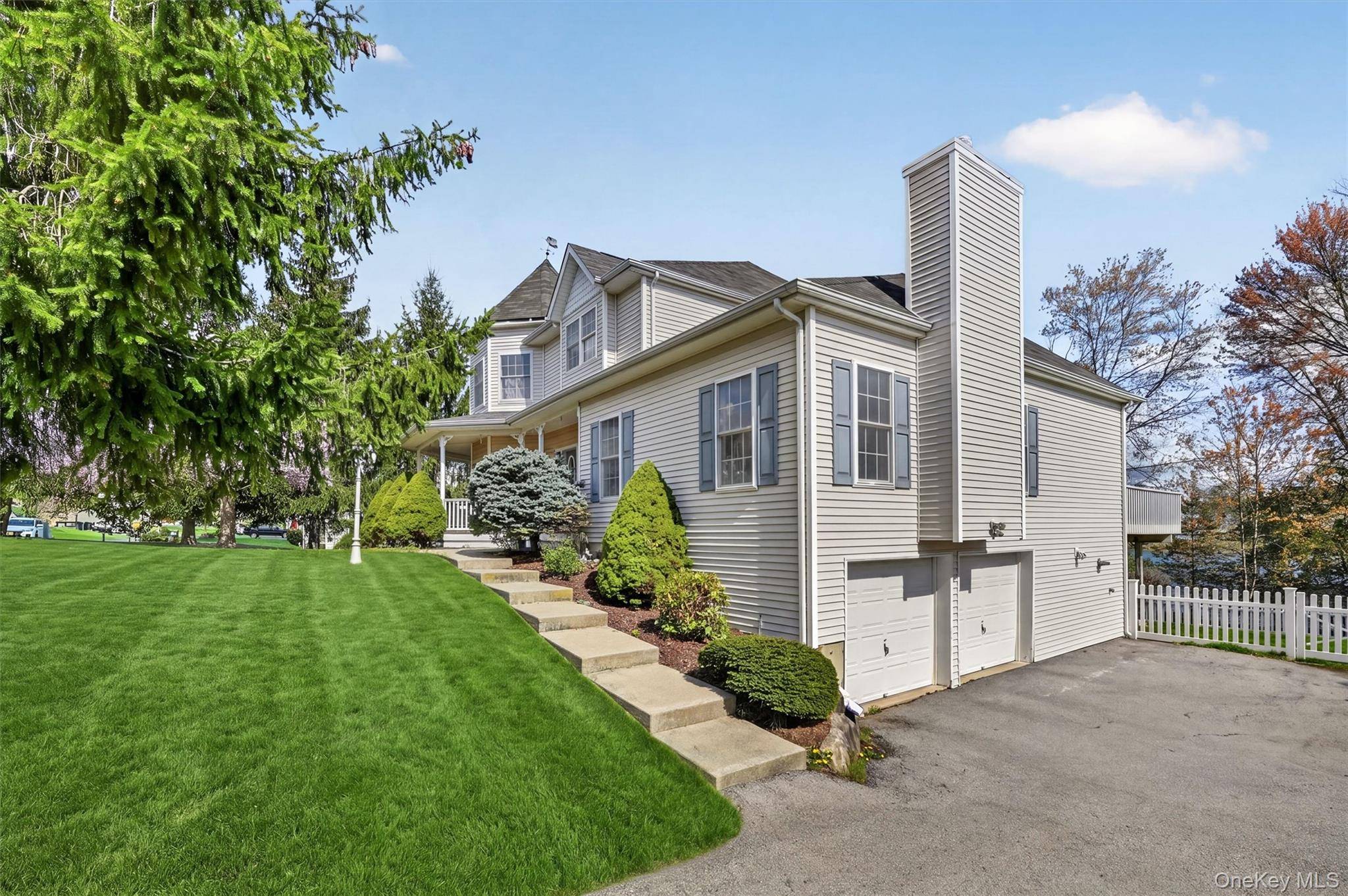 3 Bedroom Home for Sale in Chester - New York - USA - 4