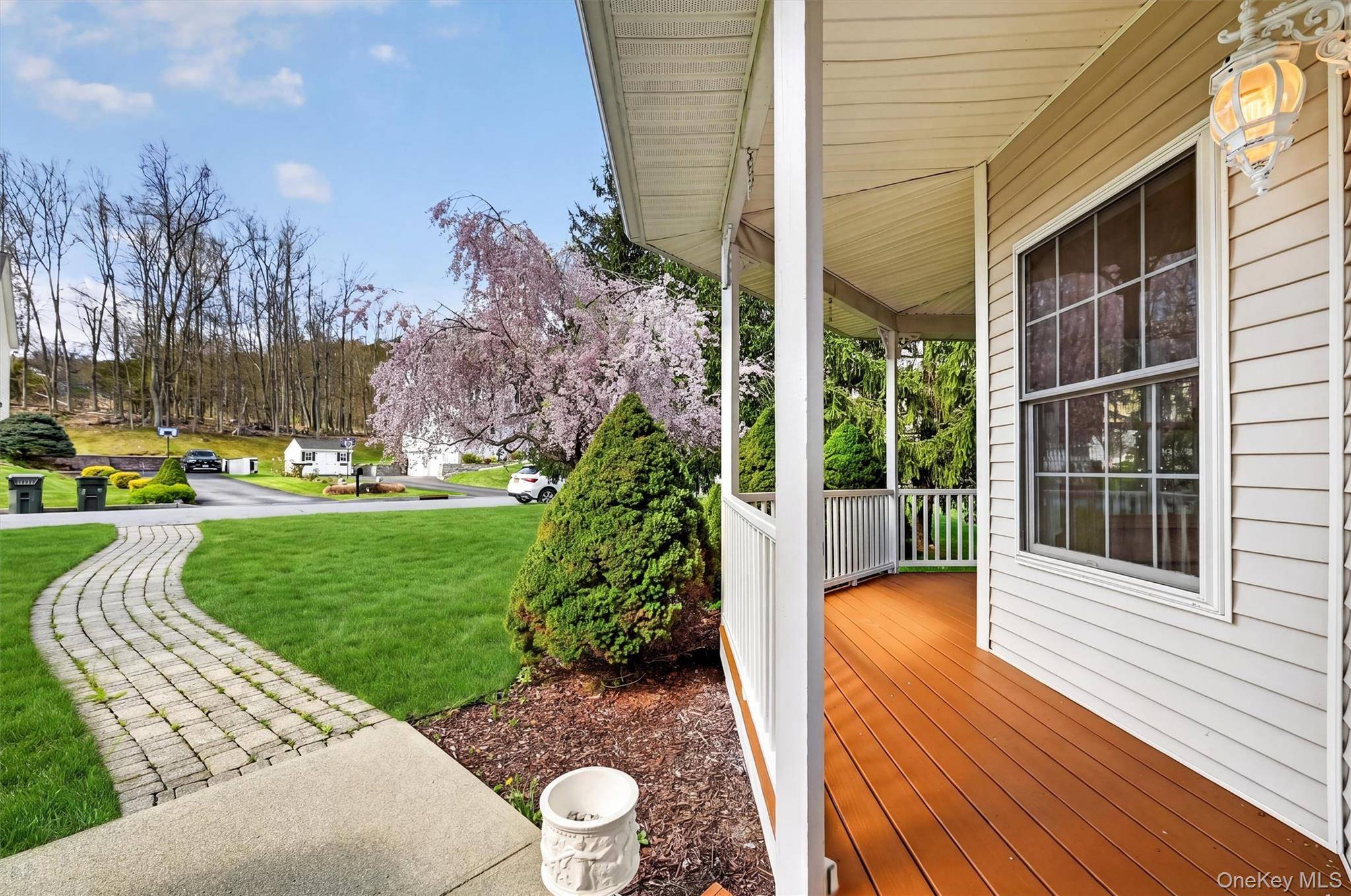 3 Bedroom Home for Sale in Chester - New York - USA - 5