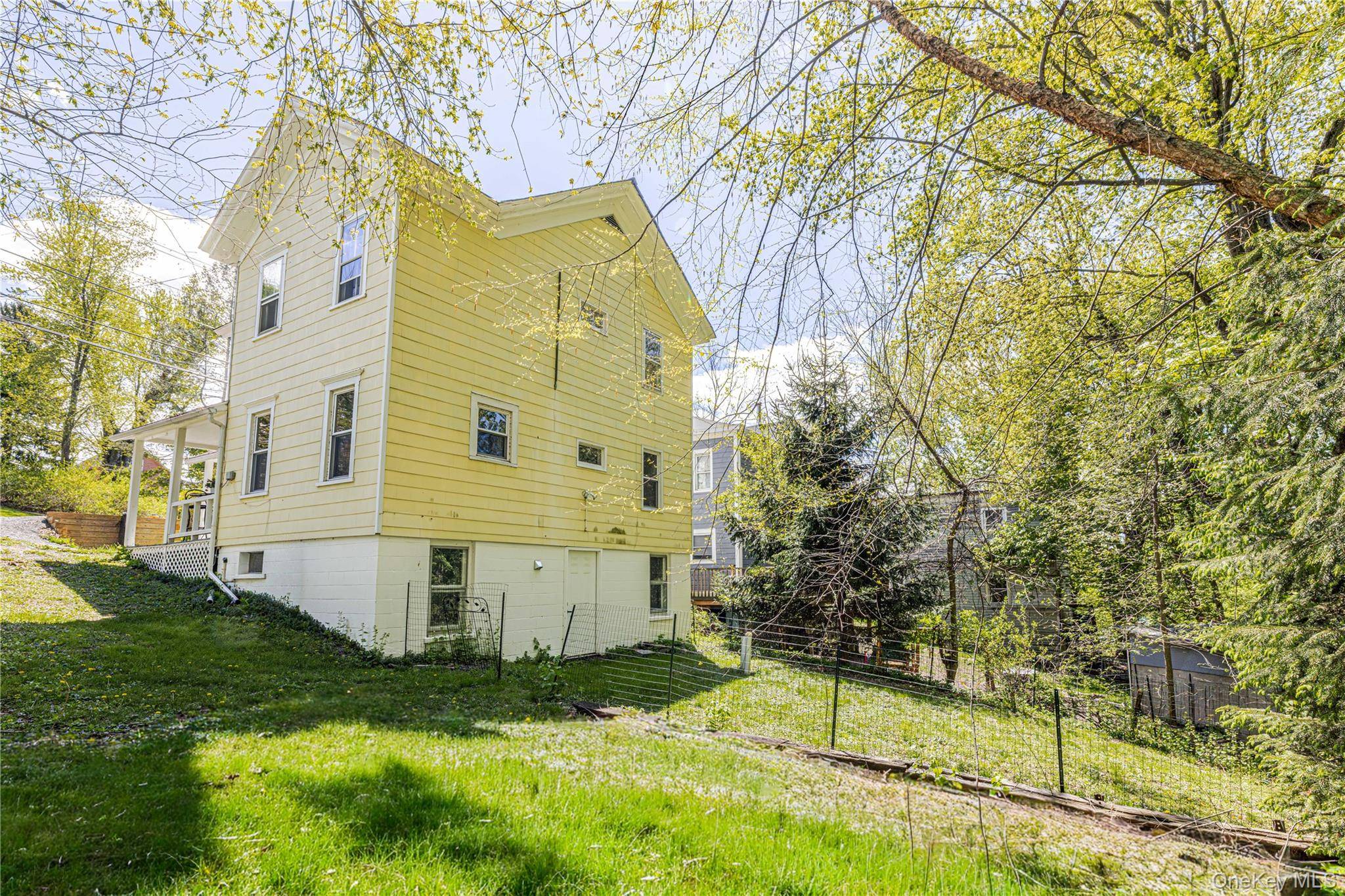 Casa de 3 Dormitorios en Venta en Claverack - Nueva York - EE. UU. - 2