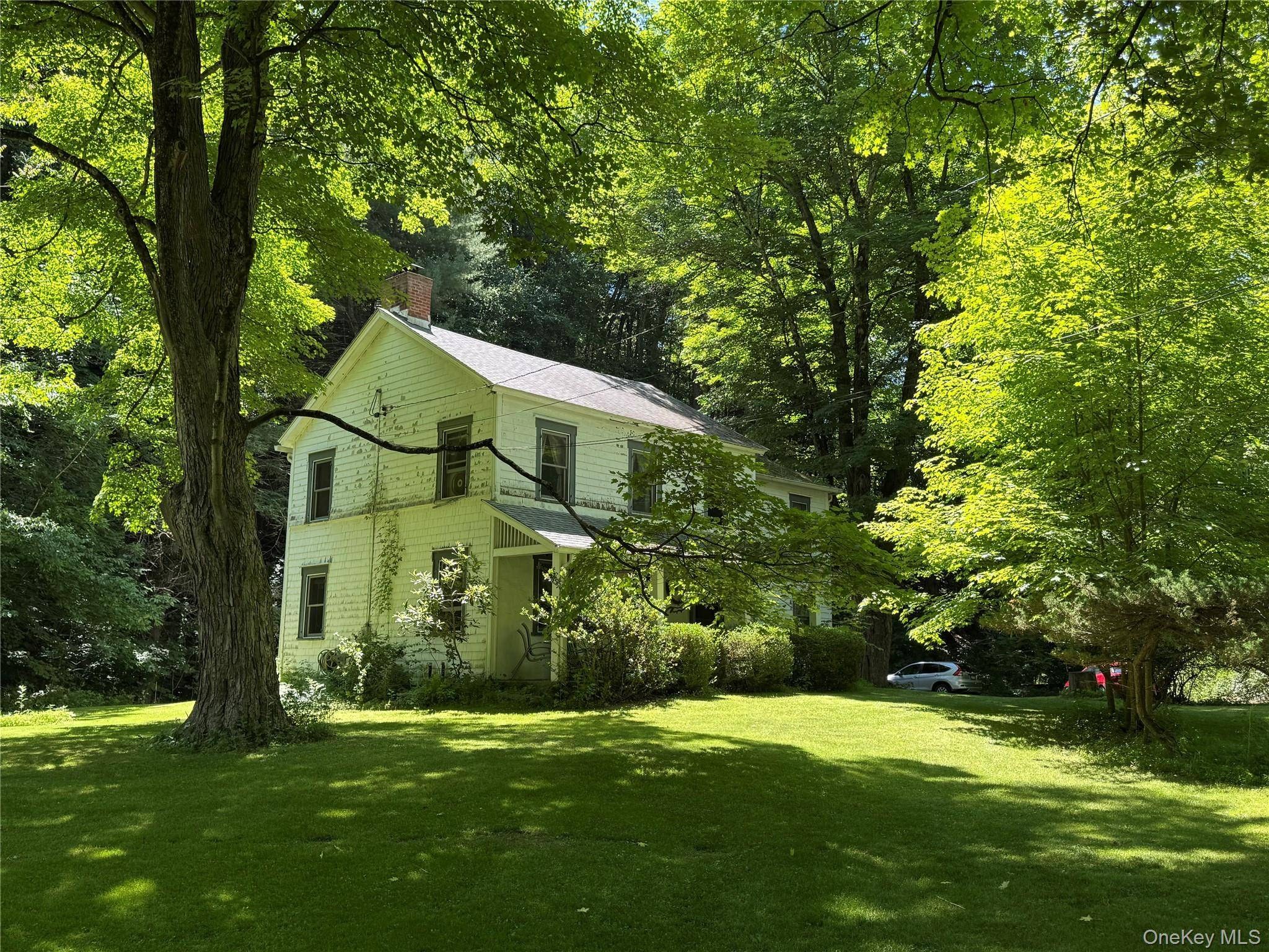 Casa com 3 Quartos à Venda em Cold Spring - Nova Iorque - EUA - 2