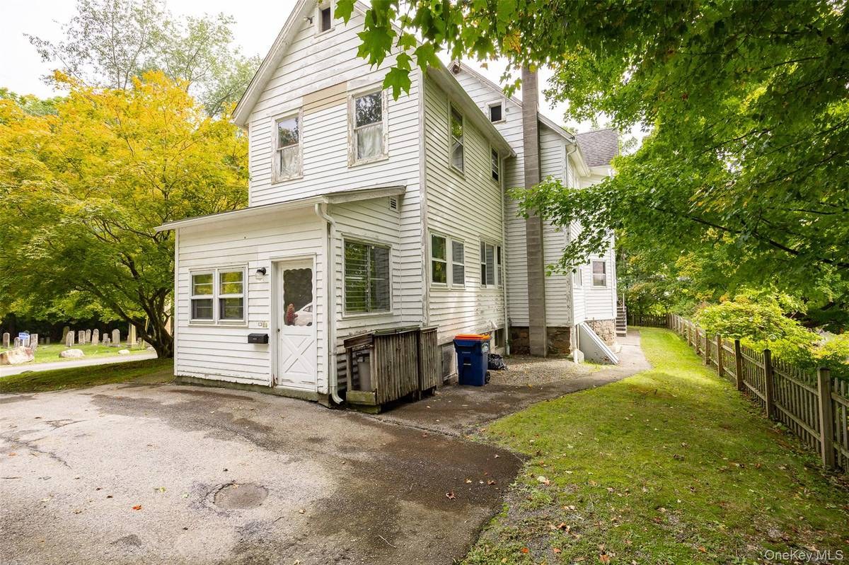 Casa com 3 Quartos à Venda em Cold Spring - Nova Iorque - EUA - 1