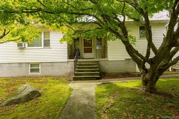 Casa com 3 Quartos à Venda em Cold Spring - Nova Iorque - EUA - 3