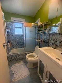 Casa com 3 Quartos à Venda em College Point - Nova Iorque - EUA - 6