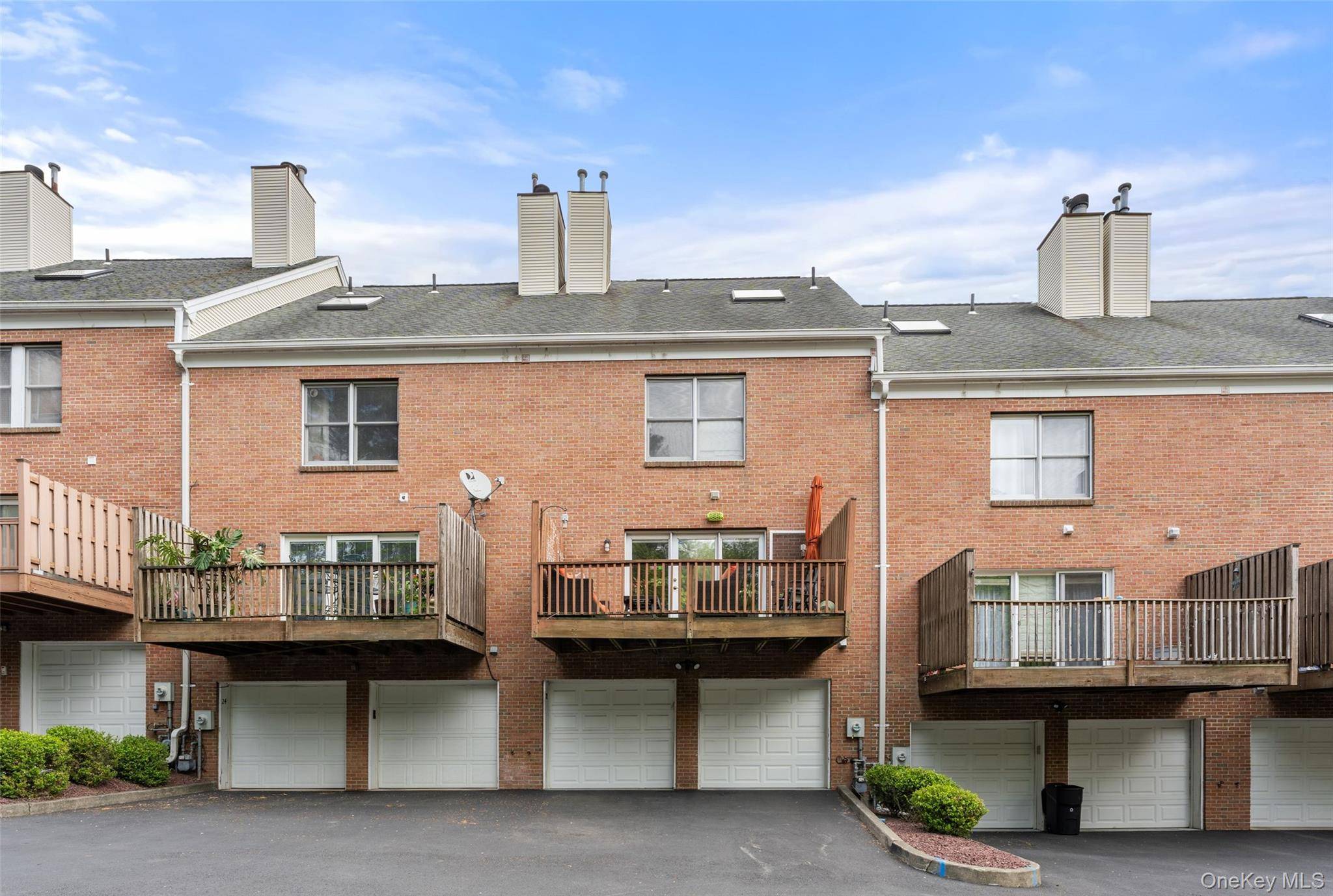 Casa de 3 Dormitorios en Venta en Congers, Nueva York, EE. UU. - 3
