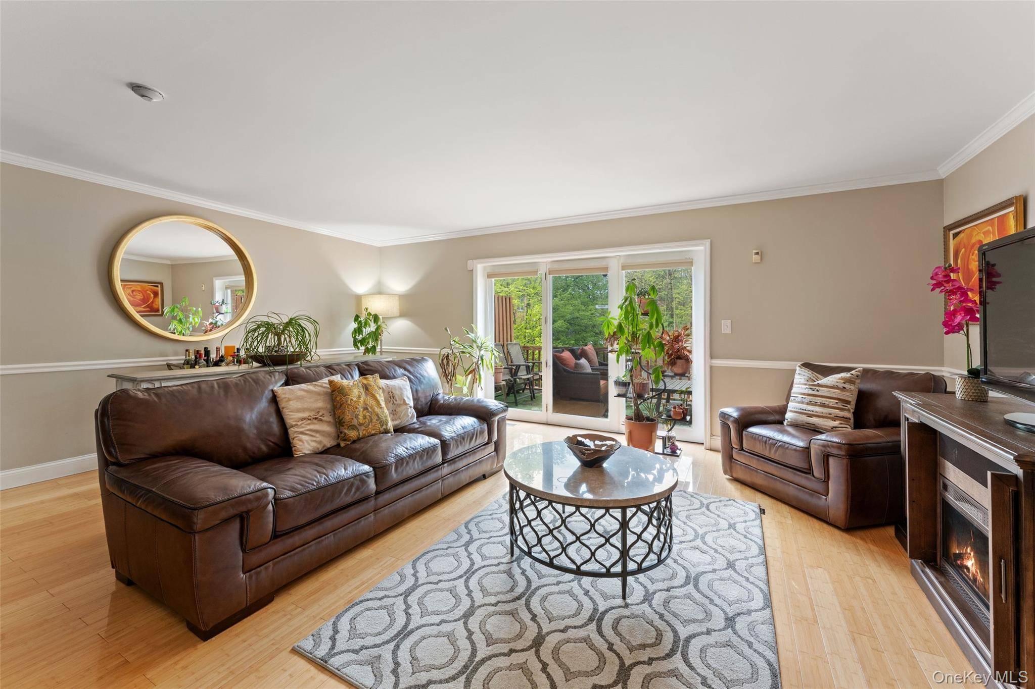 Casa de 3 Dormitorios en Venta en Congers, Nueva York, EE. UU. - 4