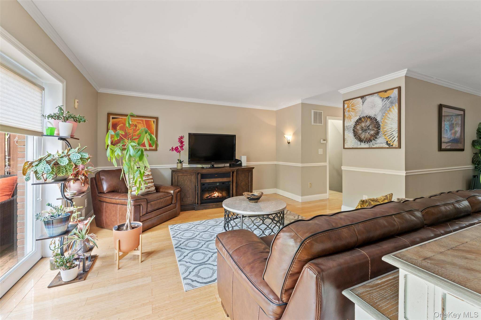 Casa de 3 Dormitorios en Venta en Congers, Nueva York, EE. UU. - 5
