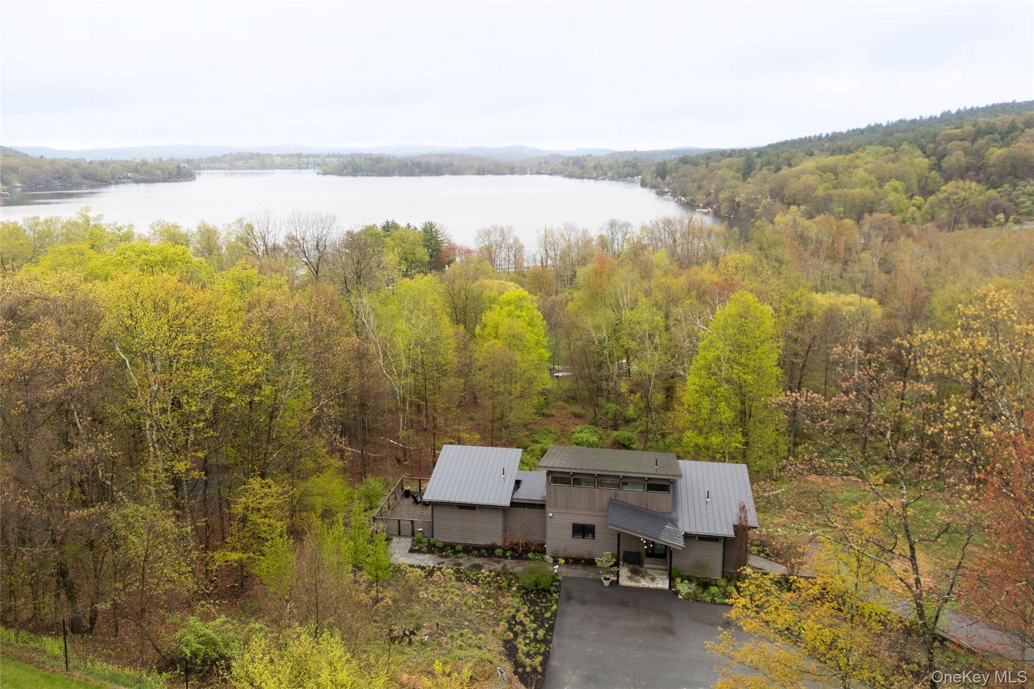 3 Bedroom Home for Sale in Copake - New York - USA - 1