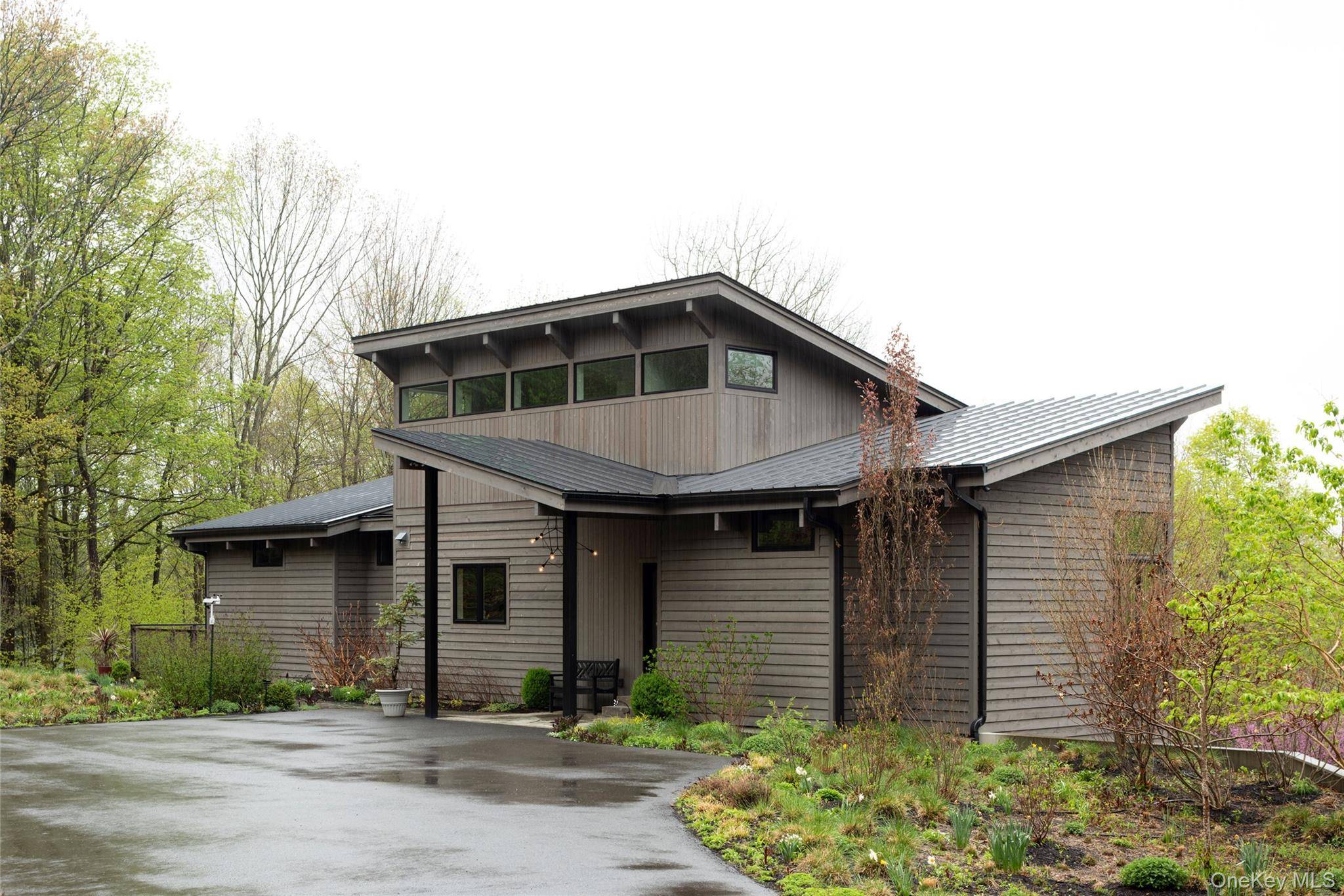 3 Bedroom Home for Sale in Copake - New York - USA - 2