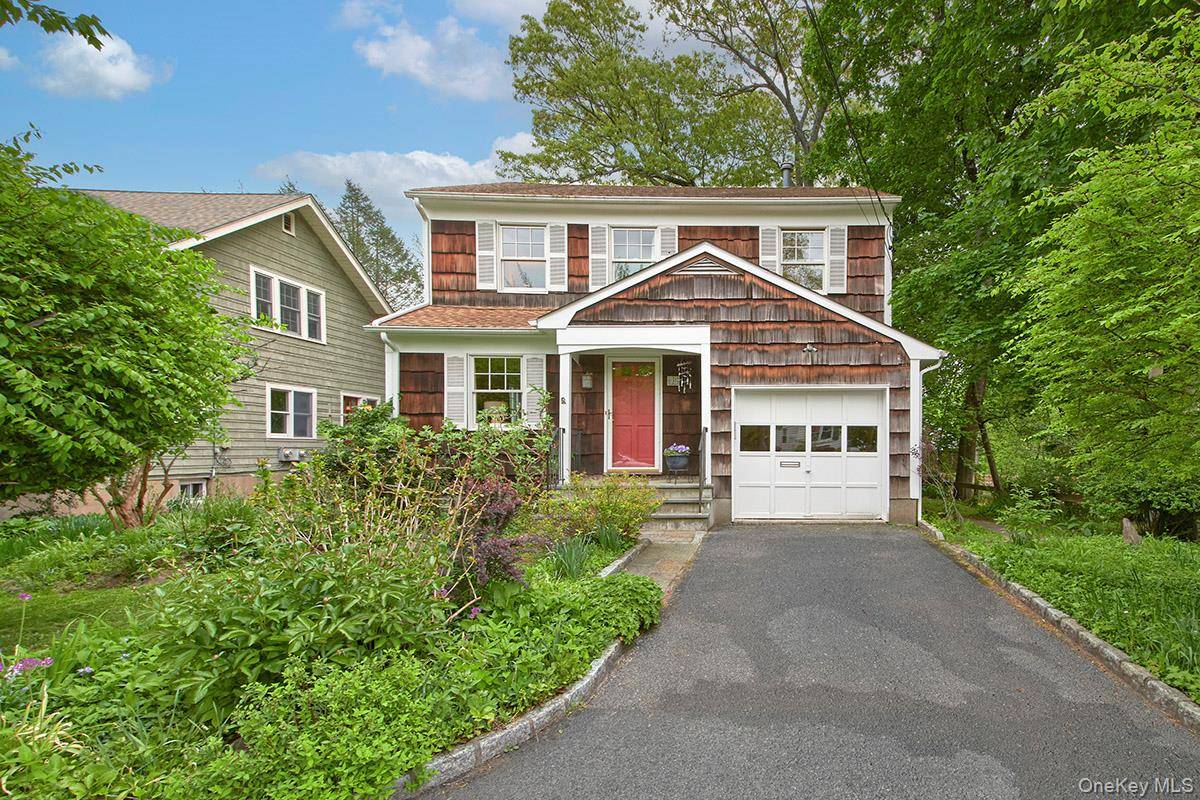 Casa de 3 Dormitorios en Venta en Croton-on-Hudson - Nueva York - EE. UU. - 1