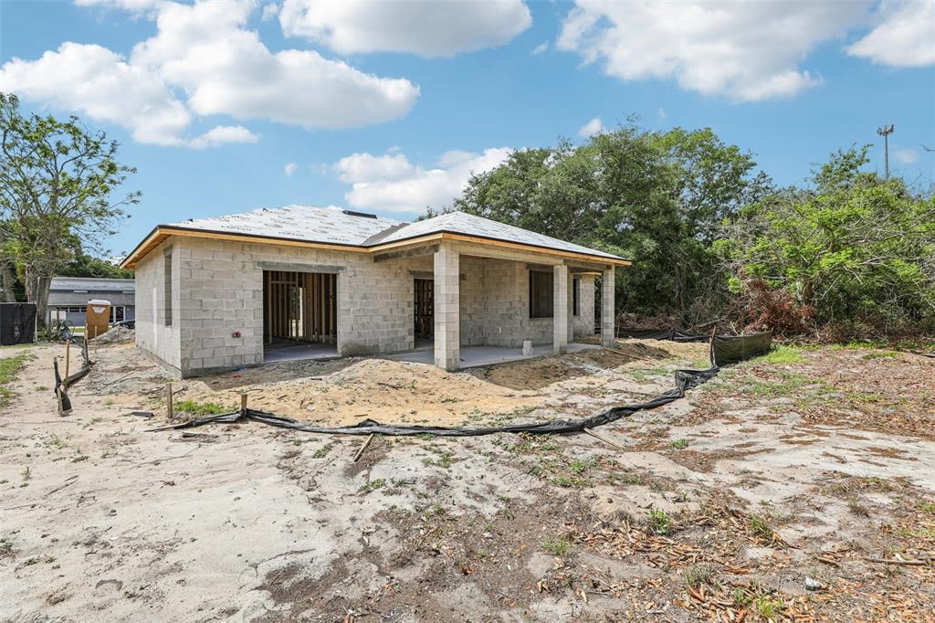 3 Bedroom Home for Sale in Dundee - Florida - USA - 3
