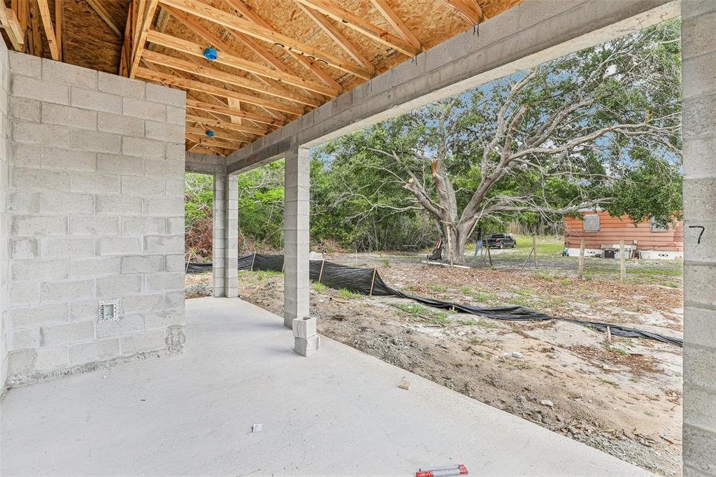 3 Bedroom Home for Sale in Dundee - Florida - USA - 4