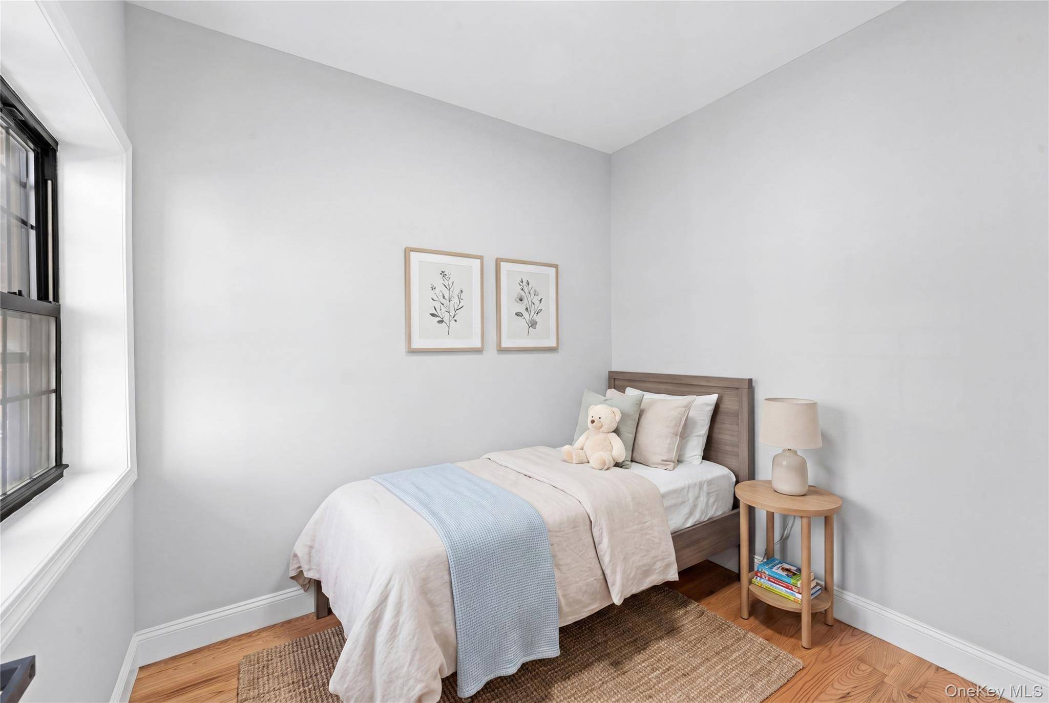 Casa de 3 Dormitorios en Venta en East Elmhurst - Nueva York - EE. UU. - 7
