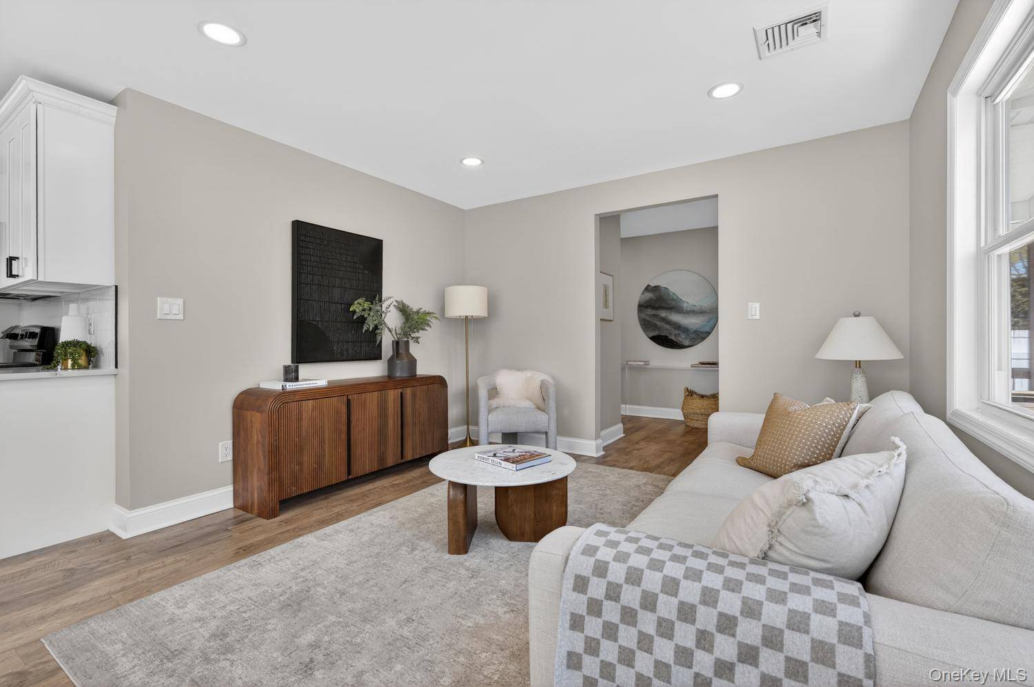 Casa com 3 Quartos à Venda em East Patchogue - Nova Iorque - EUA - 8