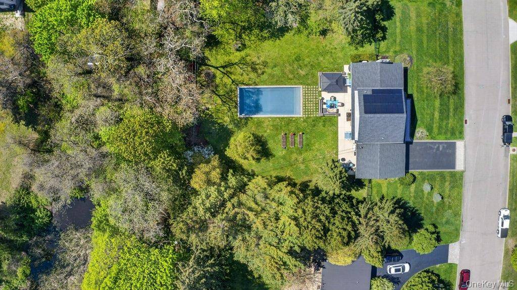 3 Bedroom Home for Sale in East Patchogue - New York - USA - 2